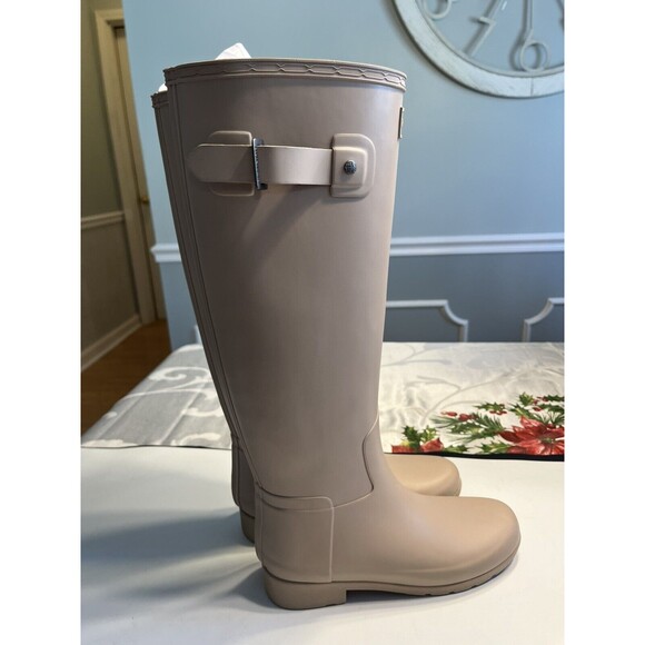 Hunter Women's Winter Rain Boots - Beige - Picture 5 of 11